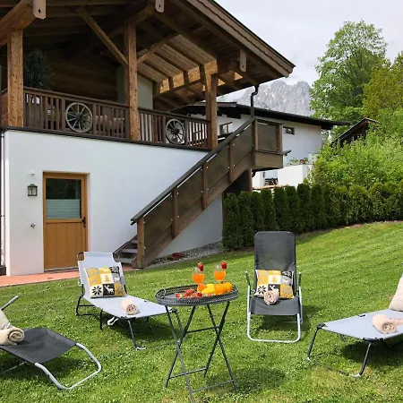 Belle Kaiser By Belle Chalet *