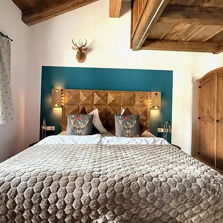 Belle Kaiser By Belle *