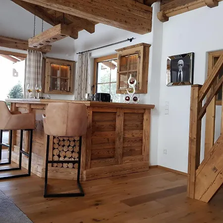 Belle Kaiser